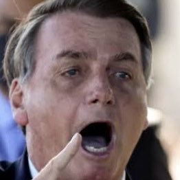 quadrosreturns's tweet image. Tentando um golpe // Deu errado