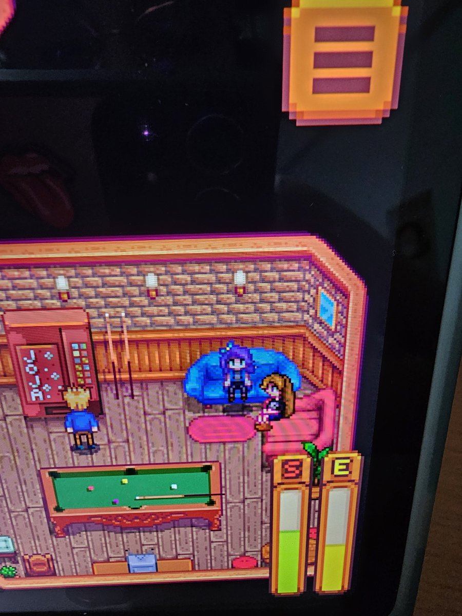 marcelielse's tweet image. me n my gf ve sam