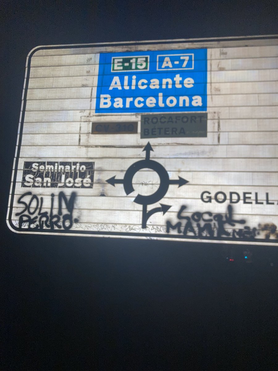 AMABLIM's tweet image. HASTA LAS SEÑALES TE SEÑALAN. 
VENDIDO TRILERO SOLIM