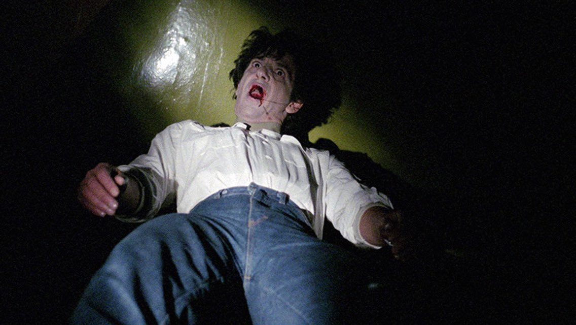 gialloclub's tweet image. Stills from THE KILLER IS STILL AMONG US / L’ASSASSINO È ANCORA TRA NOI (1986). Episode available now on anchor.fm/gialloclub.