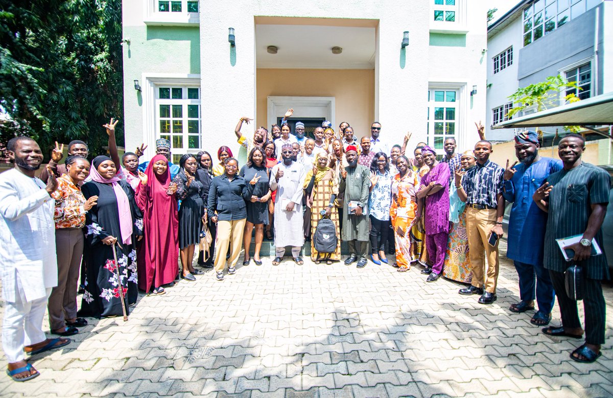 kenerylove's tweet image. The African Diaspora Collective proudly participated in the Youth Engagement and Presentation of the Youth Shadow Report on Nigeria’s Voluntary National Review (VNR), held on 14th July 2025 at YouthHubAfrica Conference Hall, Abuja.
#HLPF2025 #SDGs #YouthEngagement