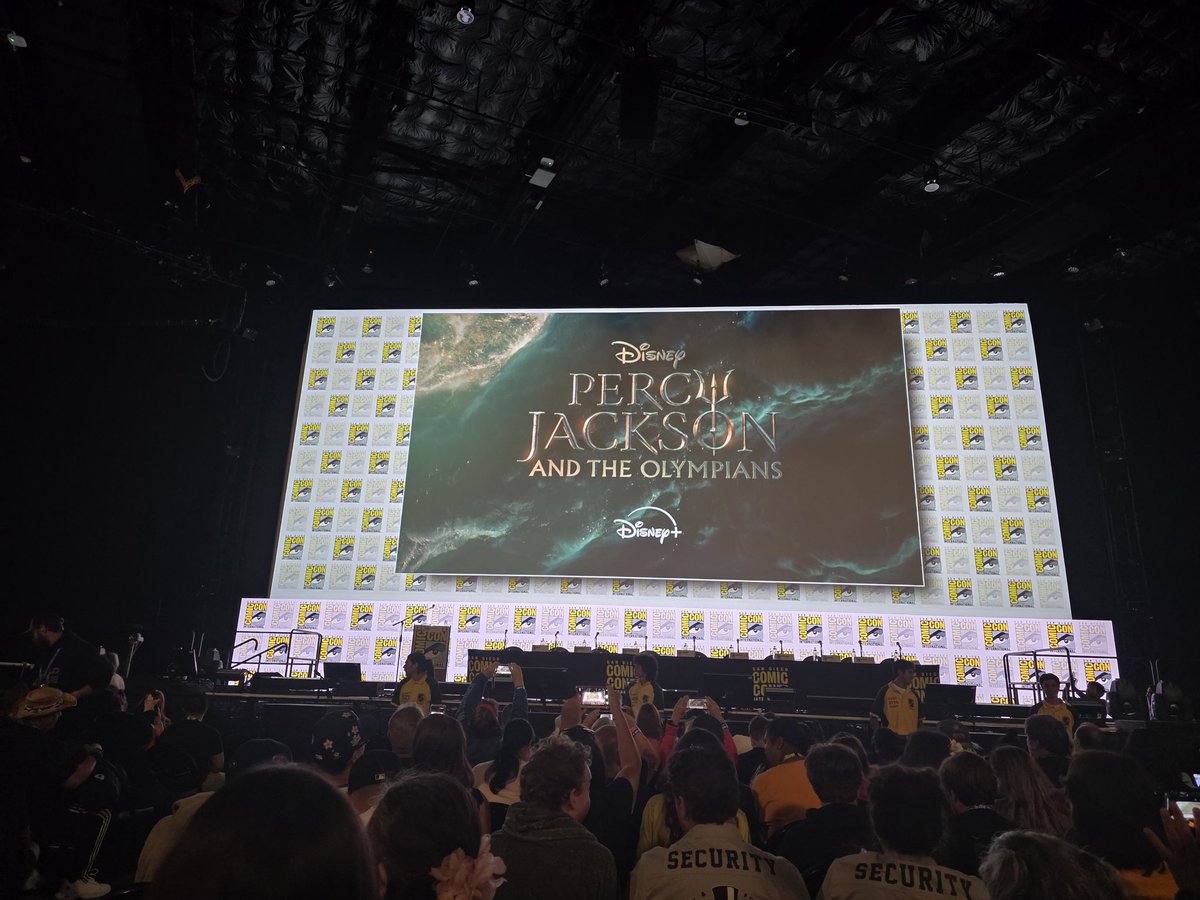 PJOPod's tweet image. AAAAAAAAAA