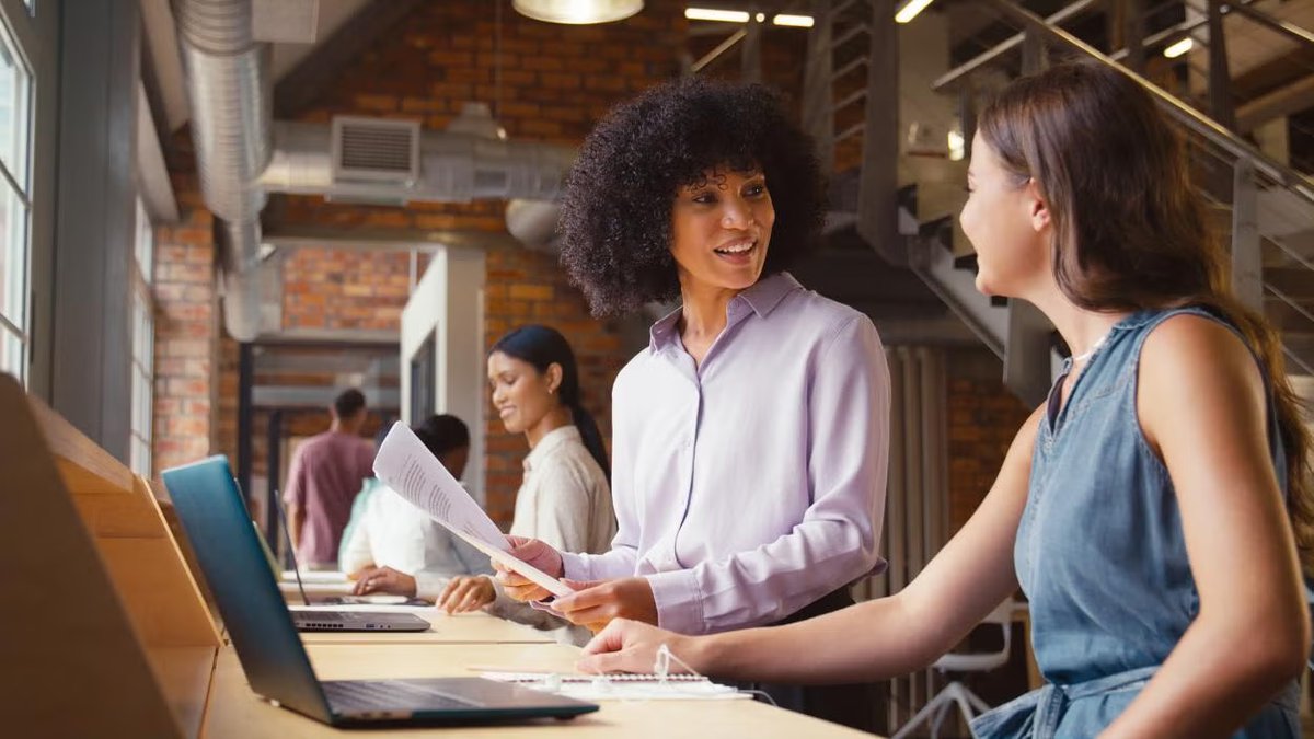 #smallbusiness #mentoring #AI #SCORE-Richmond

Smart Competitive Scans: Using AI to Spot Untapped Niches for Women Founders

bit.ly/3IG3mY1