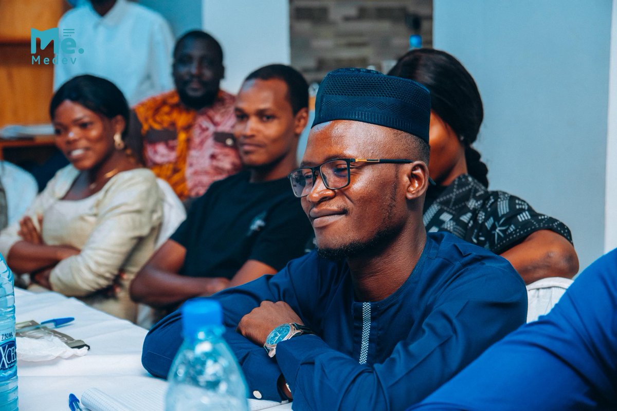 Clôture de la formation avec un atelier de production collective animé par <a href="/SaibaNgousmon/">Saiba Ngousmon</a>📝
🔹 Travaux en groupe sur la paix, le genre &amp; la cohésion sociale
🔹 Présentation des articles &amp; feedbacks
🔹 Évaluation finale
#MEDEV #Paix #Genre #Journalisme #Tchad