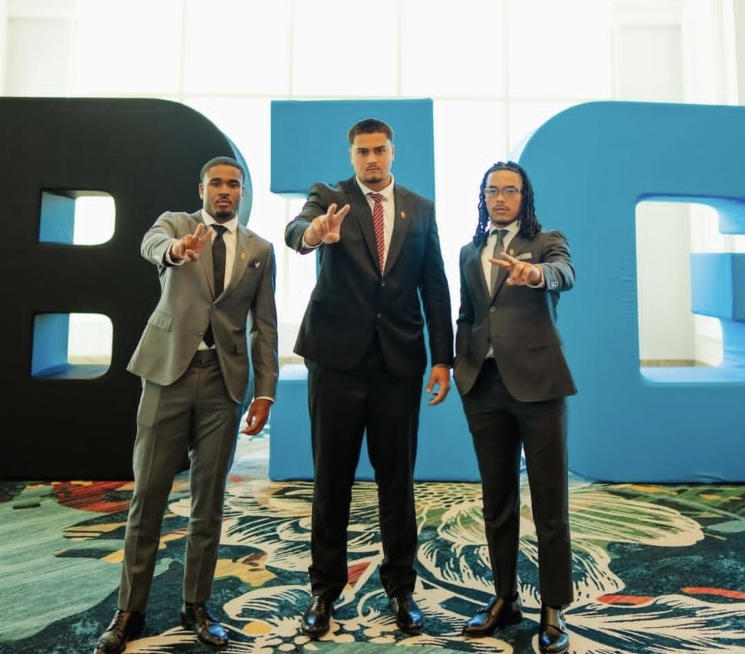 The Trojans are looking very professional lets go ✌️