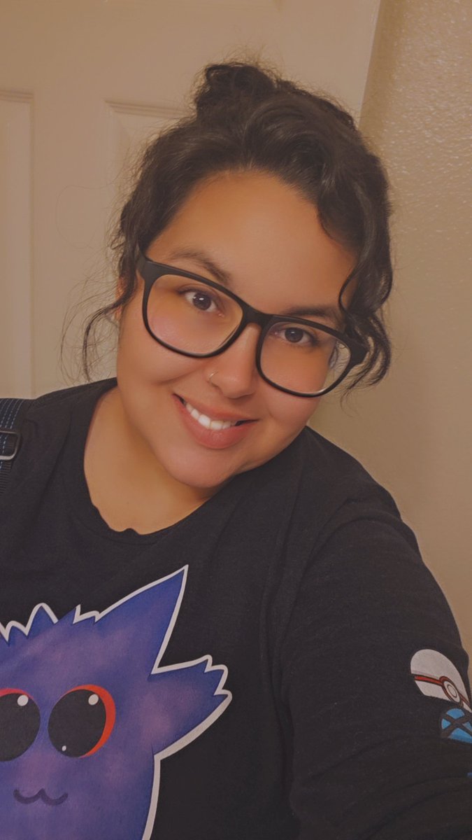 TheHelloSweetie's tweet image. Shoutout to @PixelxKittentv for the airport fit while I travel to texas 🤠 come on this journey with me and the fam 😘