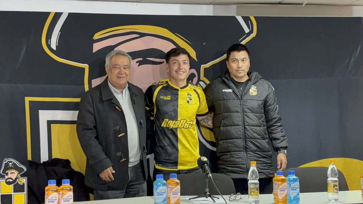 Cristian Zavala fue presentado oficialmente como nuevo refuerzo de Coquimbo Unido.

La postal: 📸