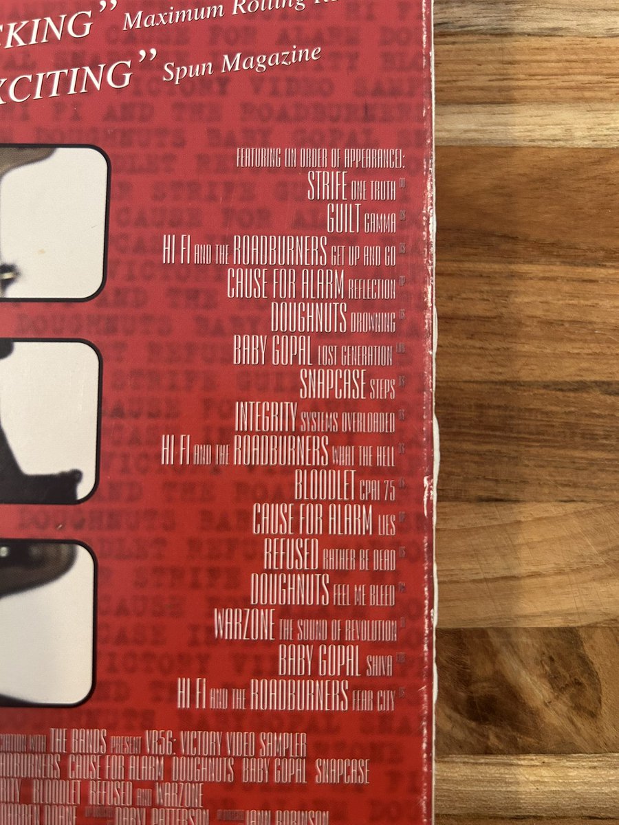 XxenmityxX's tweet image. i really need a vhs/crt set up