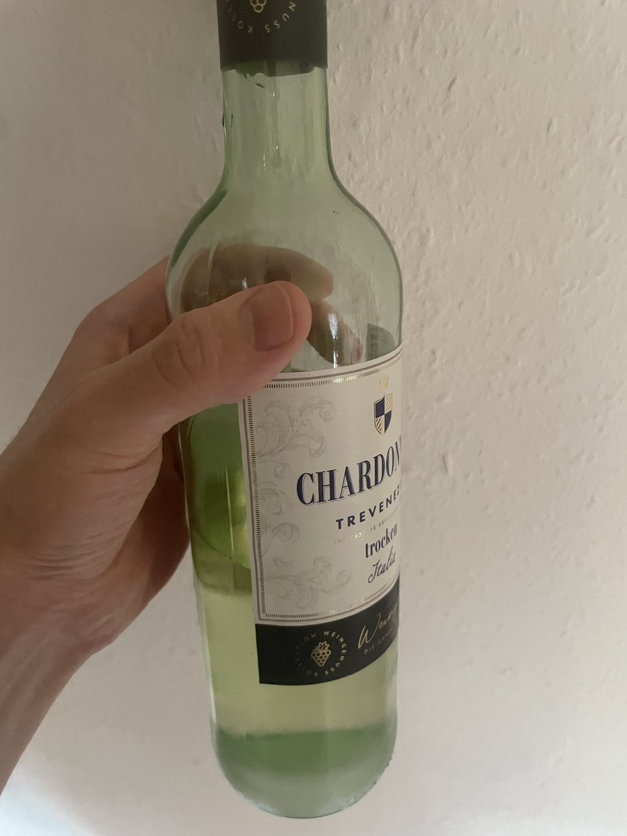 Alexanarch02's tweet image. I cooked with this… do I chug the rest before dinner? Already had about 2 glasses