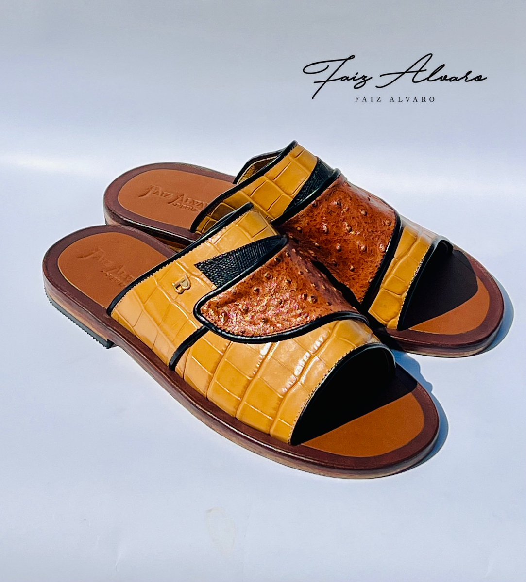 Faiz__Alvaro's tweet image. Custom made genuine leather bertozzi inspired slides
Price:40k
Dm/whatsapp:09053425980 for orders and enquiries
Free nationwide delivery