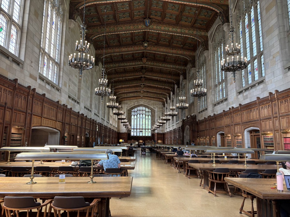 ryansongalia's tweet image. The Law Library at University of Michigan in Ann Arbor, Michigan. Sometimes you don’t even need to open a book to be inspired