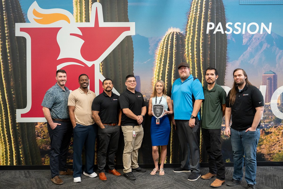 DriveKnight's tweet photo. Congratulations to #KnightPhoenix β our June Terminal of the Month!
From driving associates to operations personnel, the team demonstrated outstanding performance and dedication, earning the lowest company OR while maintaining high safety marks. π
#DriveKnight https://t.co/nOM7JS5zBo