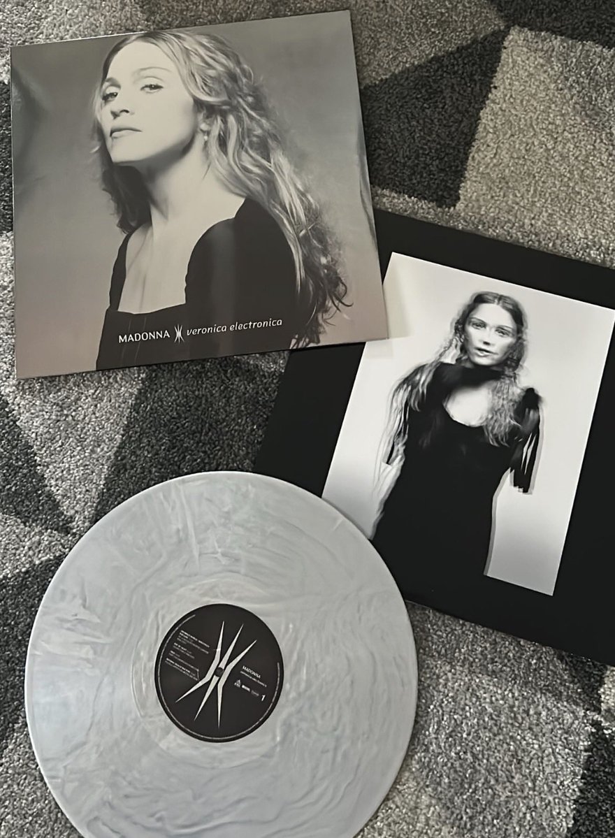 DerekPlease's tweet image. A look at the Madonna #VeronicaElectronica silver vinyl from vinyl_rihab on Instagram