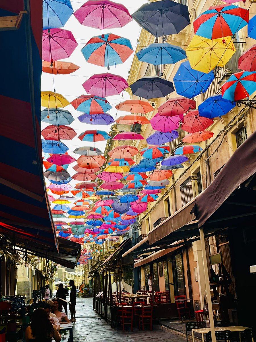 Rimmesfk's tweet image. #Catania, Sicily! Really loving our little Italian summer tourโค๏ธ Adventures with my people are my favourite, good food, good people, good laughs, making memories one passport stamp at a time.