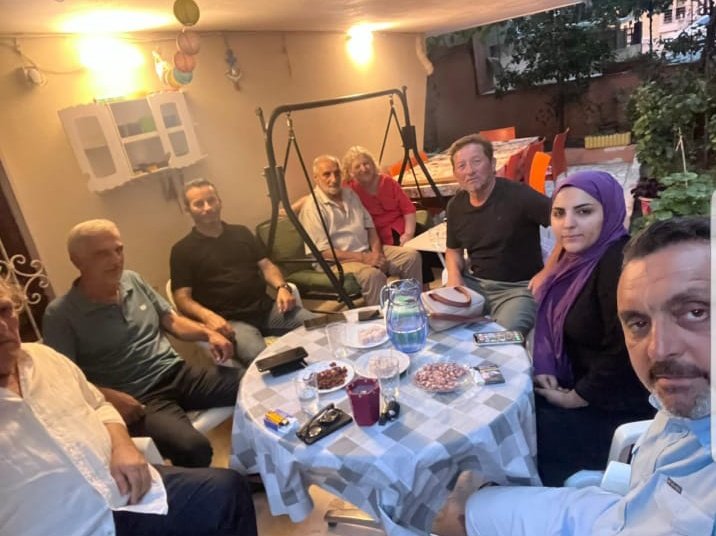 maltepeakparti's tweet photo. 📍 Mahalle Toplantıları-2
Mahalle yönetim toplantılarımızı birlik ve heyecan içinde gerçekleştirdik. 

Teşkilatımızın özverisi ve gayretiyle, hep birlikte daha güçlü yarınlara!

#TeşkilatİşiGönülİşi
#MahalleYönetimi
#BirlikBeraberlik
#DurmakYokYolaDevam https://t.co/19tfEJ1Zc9