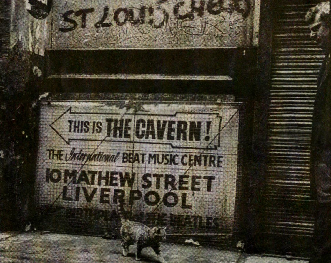 scousegary1's tweet photo. mathew street 1966 https://t.co/t4IKGsxdnW