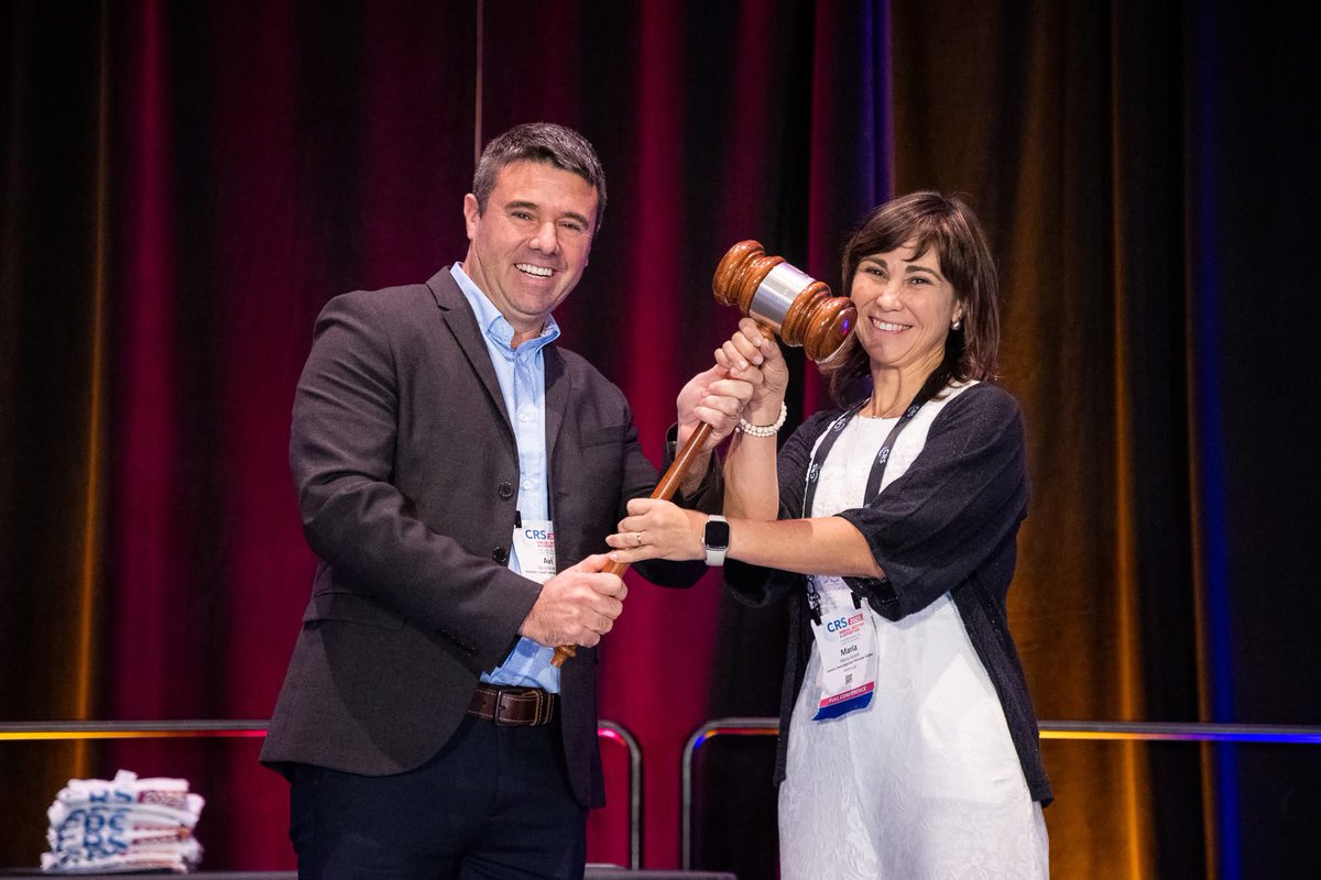 VicentPTLab's tweet image. 🎉 Exciting news! Our lab head @MariaJVicent1 has officially become President of the Controlled Release Society @CRS_SPLC
We are proud to see her lead the global drug delivery community, a role that reflects her years of dedication, hard work and scientific excellence💊🔬👩🏼‍🔬