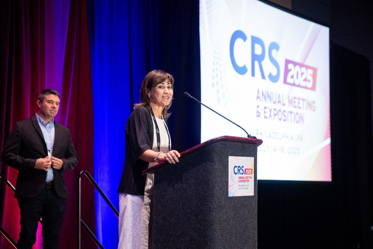 VicentPTLab's tweet image. 🎉 Exciting news! Our lab head @MariaJVicent1 has officially become President of the Controlled Release Society @CRS_SPLC
We are proud to see her lead the global drug delivery community, a role that reflects her years of dedication, hard work and scientific excellence💊🔬👩🏼‍🔬