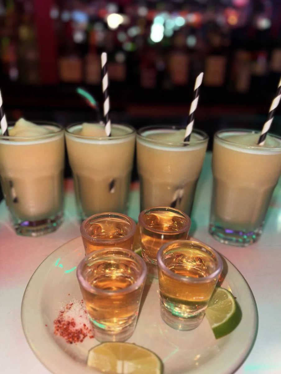 TimesSquareNYC's tweet image. Livin’ la vida tequila 🥃 Celebrate National Tequila Day in #TimesSquare! 🌟
🥃 @pinktaco
🥃 @HavanaCentral
🥃 @ToloacheNYC
🥃 Amor Loco
🥃 @DosCaminos
🥃 Sombrero NYC
#NationalTequilaDay #NYC #Tequila #NYCBusiness #TequilaDay