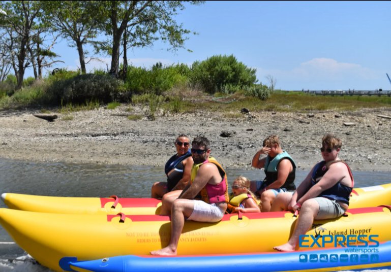 Katstruths's tweet image. Yesterday was an experience and I'm good on the banana boat rides until next year😂