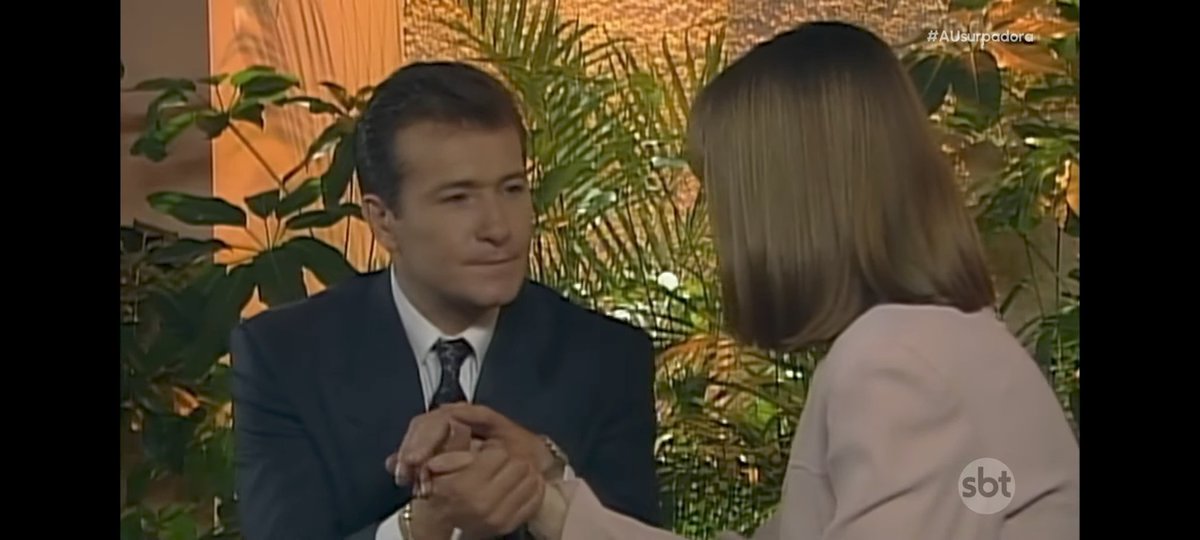 NovelasParaTS's tweet photo. Eita que o Edmundo tá pedindo pra que a Paulina se case com ele

#AUsurpadora
#AUsurpadora094 https://t.co/GTSWyGuaNO
