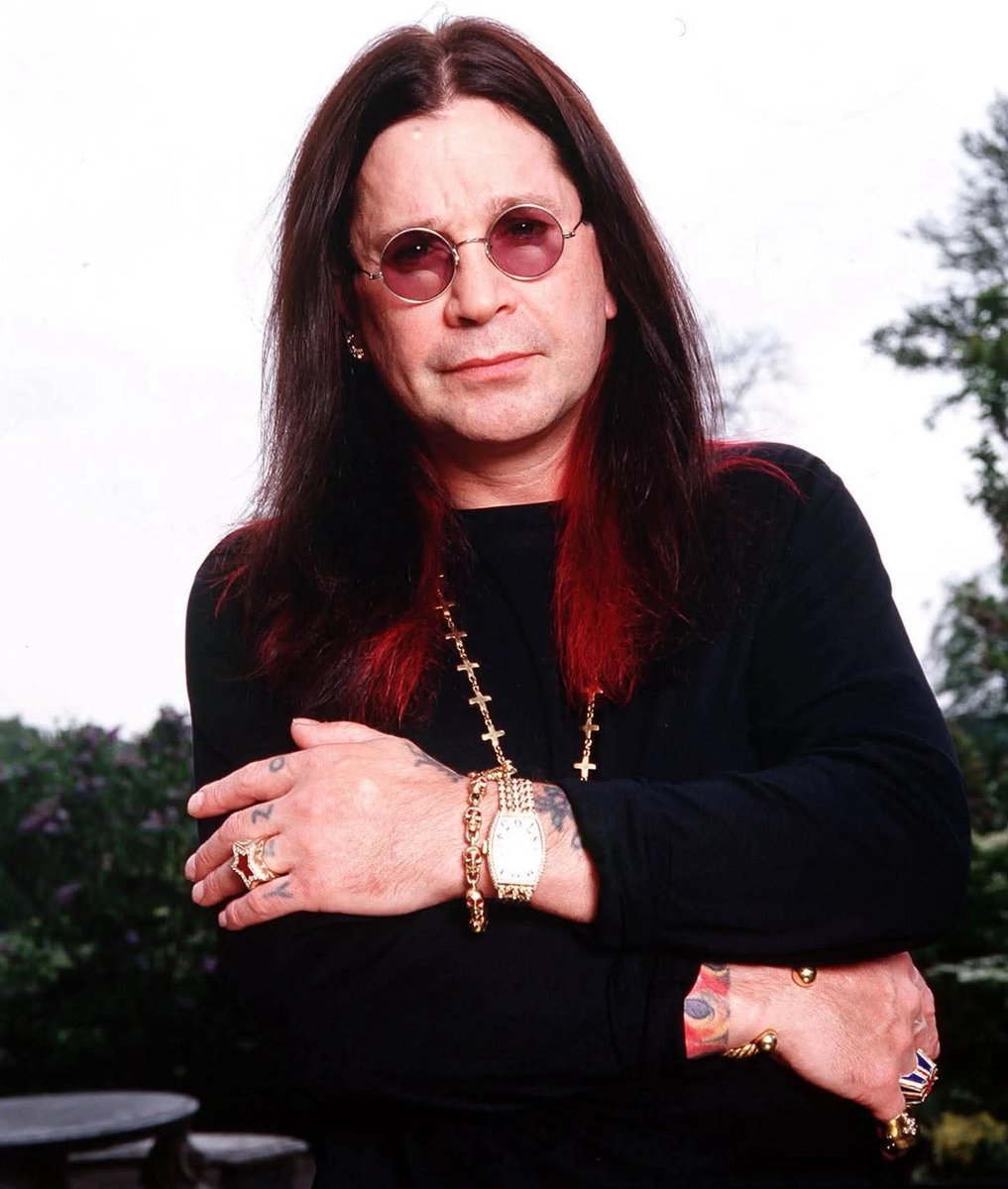 little_pixie93's tweet photo. Rest in paradise ozzy 🖤 

🕊 03/12/1948 ~ 22/07/2025 🕊

#princeofdarkness #OzzyOsbourne #gonebutneverforgotten #BlackSabbath #legandforever https://t.co/yHpkOLbQcR