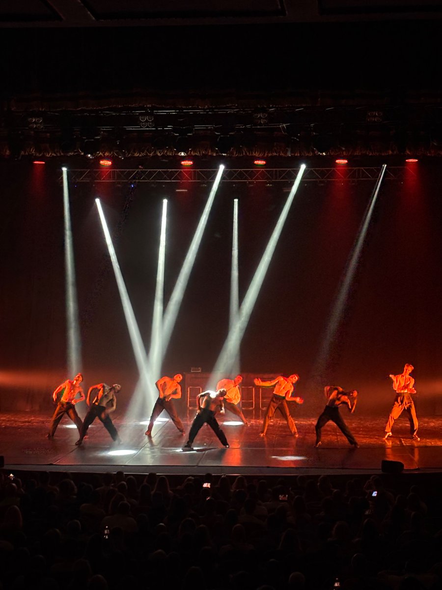 Сходили в театр з подругою, вистава прям для нас 😁