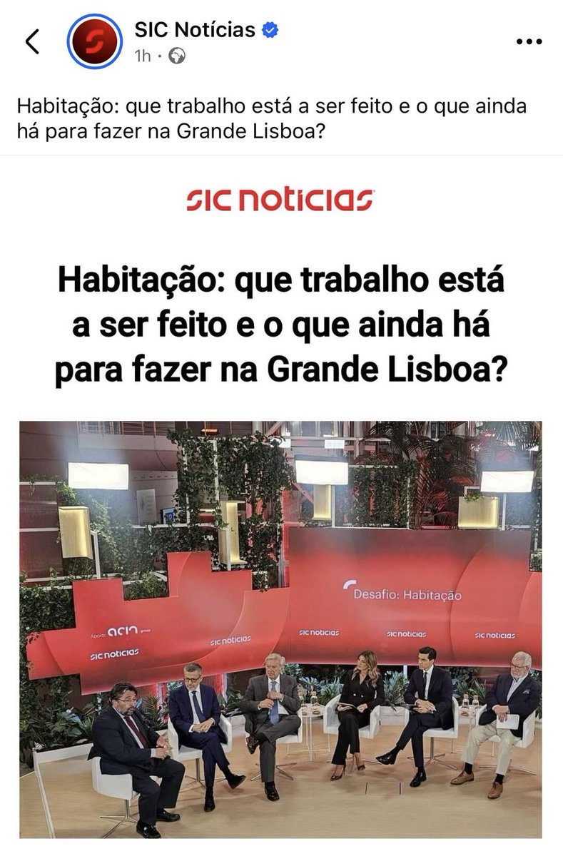 zepaulofafe's tweet photo. Quando me disseram que, qual partido ou coligação, o clã Balsemão tinha um candidato a Cascais, eu não acreditei - "que disparate!", exclamei.
Percebi agora que, afinal, isso era verdade... Bastou-me  reparar no cuidado que a @SIC teve em tratar da fotografia e  'cortar'  Piteira Lopes, o representante de  Cascais no debate que promoveu sobre a habitação na Grande Lisboa - e que por acaso até é o candidato do PSD à autarquia - para perceber que ali em Laveiras já vale (mesmo) tudo...
Isso é que é um exemplo do tal rigor e ética jornalística que tanto apregoam, sim senhor!