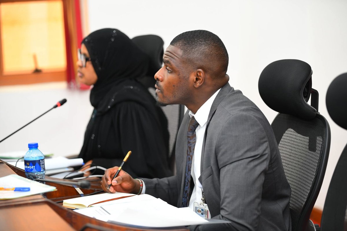 EstherPassaris's tweet image. Today I joined my esteemed colleagues from the Departmental Committee on Housing online from the precincts of the Pan African Parliament as we reaffirmed our collective commitment to advancing the delivery of Affordable Housing across the country.
During the session, we formally…