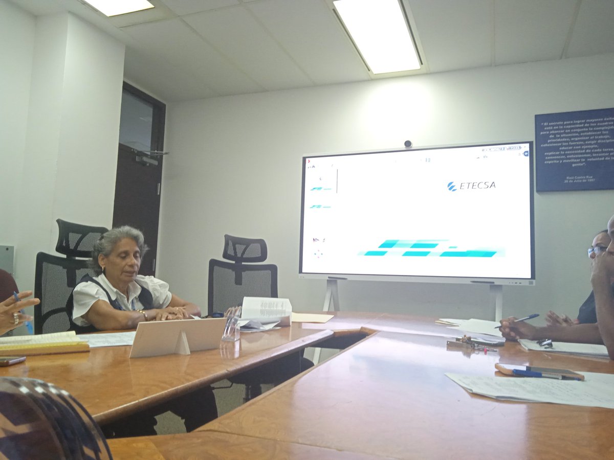 DCTI_ETECSA's tweet photo. El rol de las mujeres es esencial en el trabajo de todas las esferas de la sociedad.
Mujeres creativas,profesionales y comprometidas con la calidad del trabajo expusieron relevantes resultados en el Fórum de Ciencia y Técnica de la DCTI
@ETECSA_Cuba
#EtecsaConCuba
#DCTI https://t.co/CxgVmoXnV4