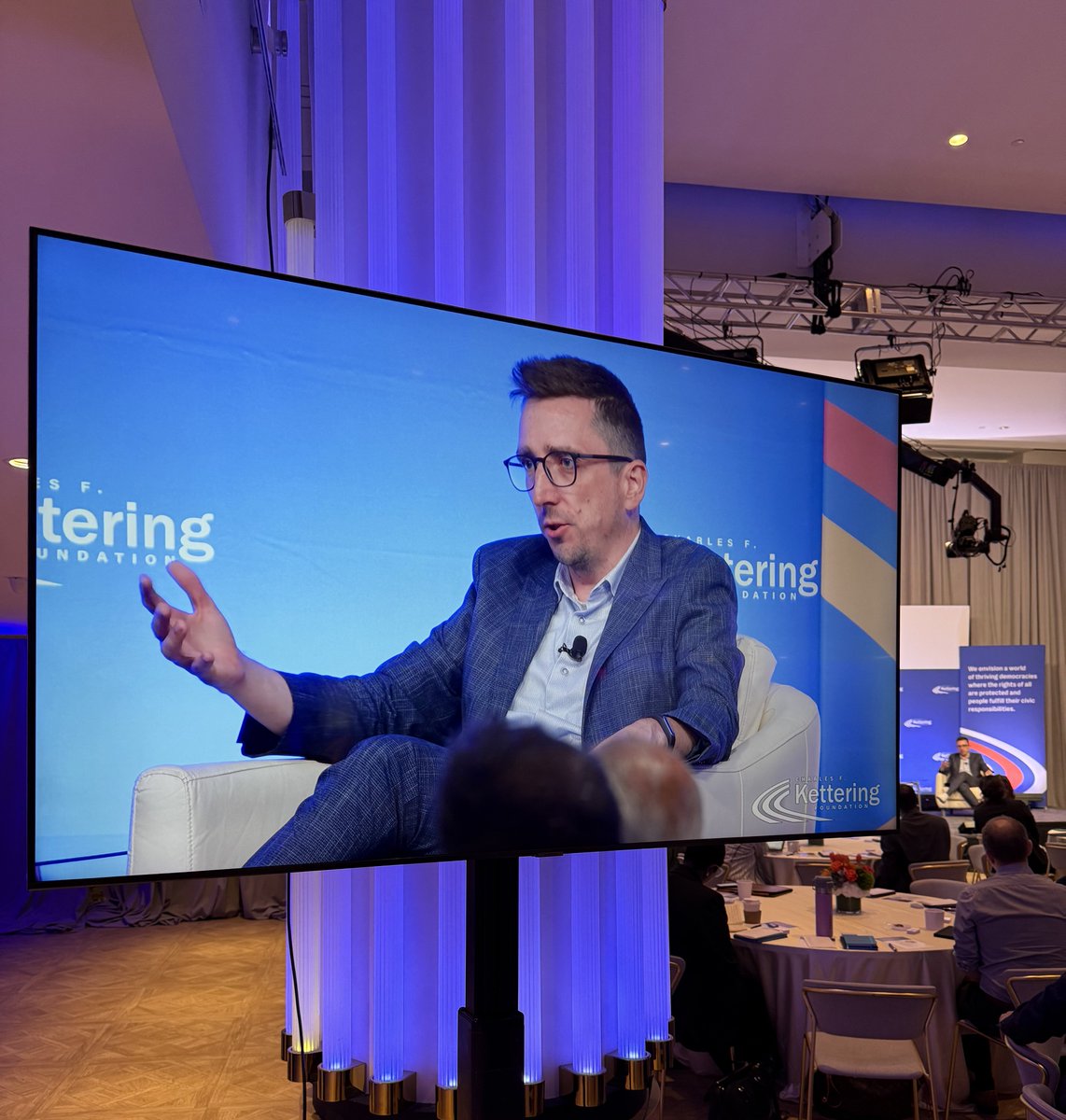 gscheiring's tweet image. It was an honor and a pleasure to discuss threats to democracy with Steven Levitsky at the @KetteringFdn  Conference this Monday in Washington.

I spoke about what unites authoritarian leaders: the politics of fear. As Roosevelt said, “The only thing we have to fear is fear…