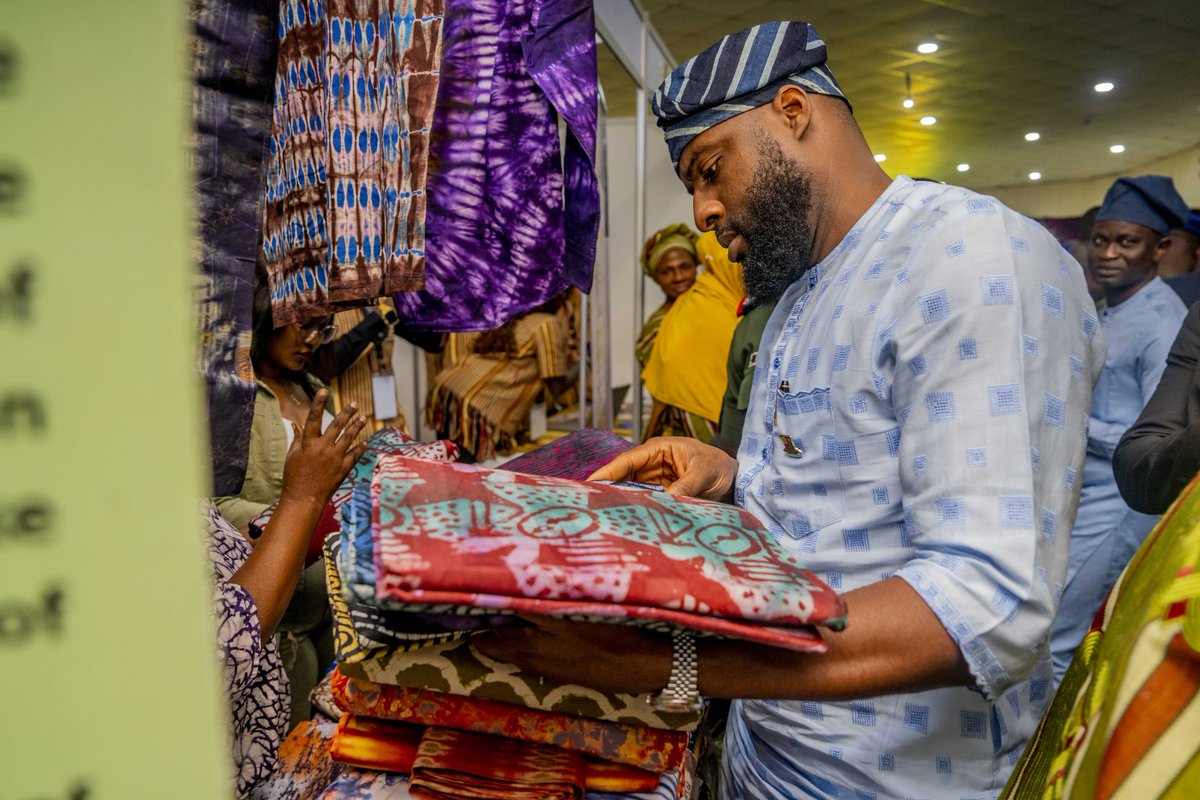 Adebo_ogund's tweet image. Today, I had the honour of attending the grand finale of the International Tourism Summit Oyo State 2025
Under the theme “Sanctuary of Yoruba Heritage: A Celebration of Roots and Legacy,” the summit showcased Oyo’s vibrant culture while unveiling strategic opportunities that…