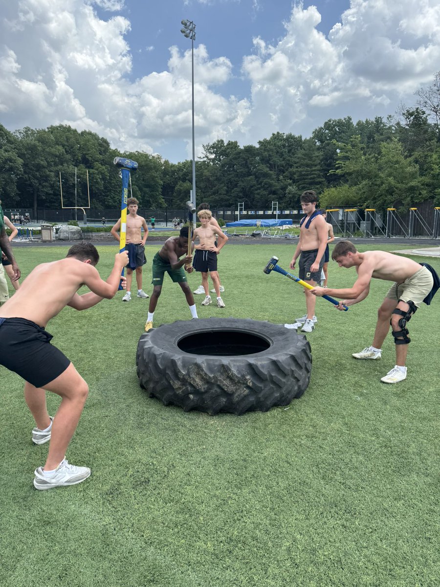 CathedralFBall's tweet image. Finishing the day with a strongman team competition! ☘️🏈