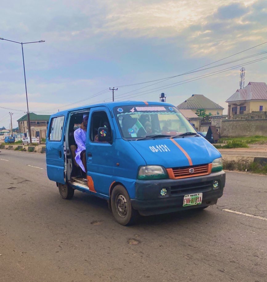 InsideOsogbo's tweet photo. ÒSOGBO FOLLOW TRAIN 🚆🚆🚆

To participate, follow these simple steps:

• Retweet this tweet 

• Drop your handle in the comments' section

• Follow all the handles that like your comment.

Let's go... 🏂🏂🏂

P.S: Strictly for Òsogbo peeps.

Good evening. 😇😇😇

#InsideOsogbo
