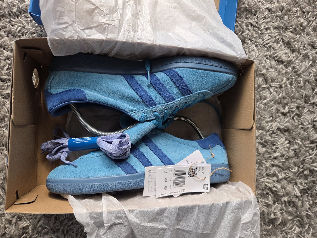 mavv1903's tweet image. Next up Adidas Bali size 7.5..worn once but as new all tags spare laces etc..£85 delivered 👍