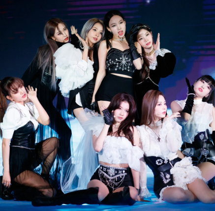AboutMusicYT's tweet photo. JYP Entertainment was hesitant to debut Cry For Me by TWICE at MAMA 2020, but the members insisted on performing the song, which was later released due its popularity. https://t.co/H17skTys7X