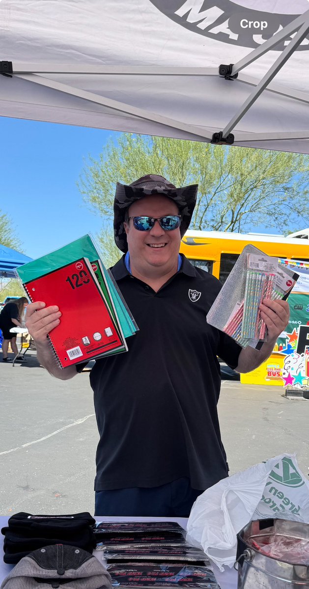 ClayBakerRadio's tweet image. Please Donate school supplies at @SamsClub on 215 and S. Rainbow for the Annual “Fill The Bus” drive for @CIS_Nevada and all the students in Clark County!
Register to win prizes at our @RNR920AM booth, we’re here until 3p
