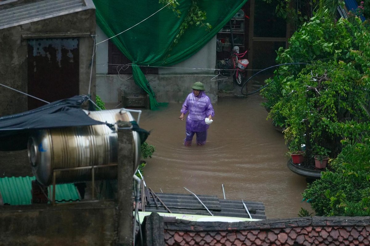 JuneUNICEF's tweet image. Typhoon Wipha brought extreme rainfall and floods across Southeast Asia, causing damage and displacement. Every downpour puts children's safety, homes, and learning at risk.
#TyphoonWipha