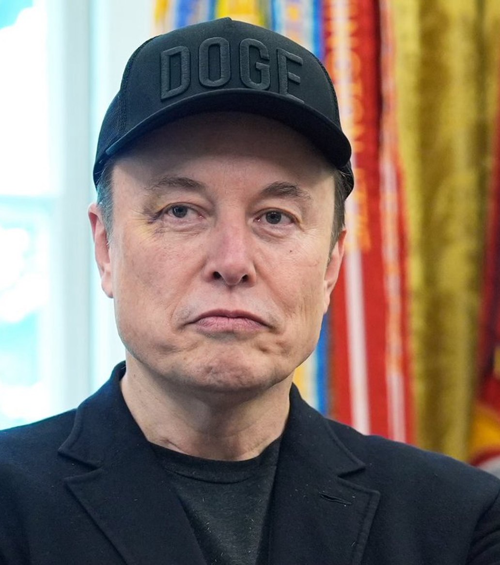 Kanishk1804's tweet photo. 💥BREAKING:
🇺🇸 President Trump says he wants Elon Musk and all American businesses to "thrive like never before."
#trumpvselon #donaldtrump #elonmusk #muskvstrump https://t.co/rRVrgcPzDY