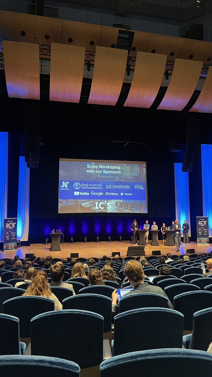 AdolfoFuentes's tweet image. Just presented our research @crcandiav at #IC2S2 2025 in Norrköping, Sweden 🇸🇪 — honored to be part of the most competitive edition to date!
Thanks, @mel2kill and @marianagmmacedo for the inspiring conversaciones and collaboration!
#ComplexityScience
#ComputationalSocialScience