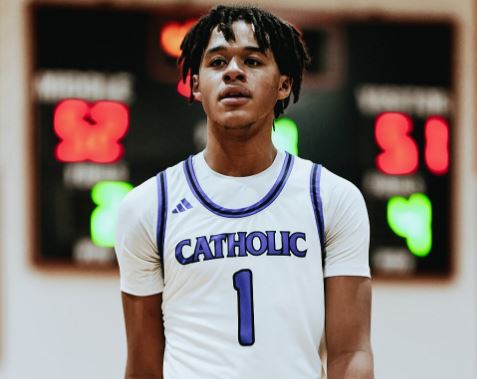 NJHoops's tweet image. 6 foot 7 recent Wildwood Catholic grad Riley Powell has made his college pick. - bit.ly/3GR508L