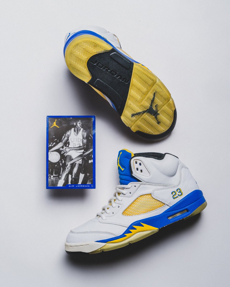 ad__sneaks 📸 tweet media