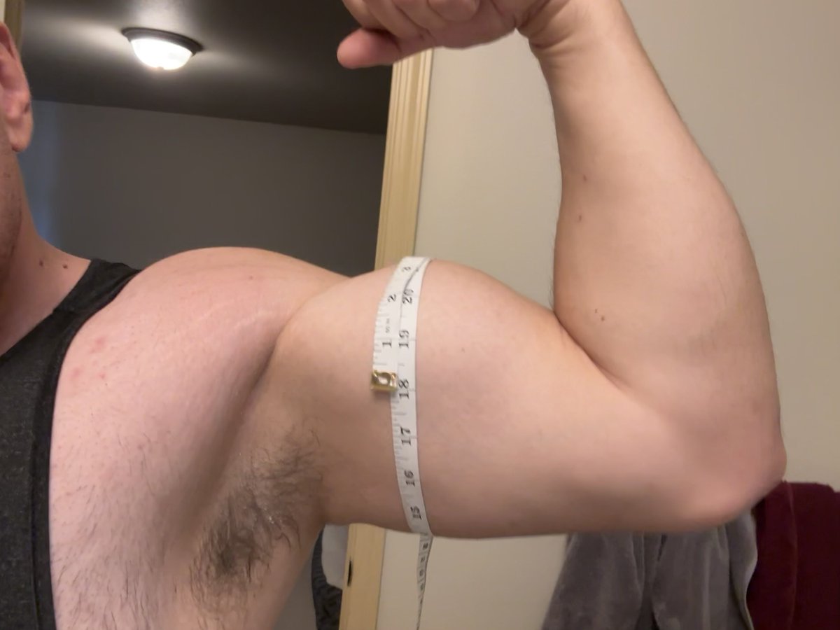 Barky bark
Almost 18in with a pump!