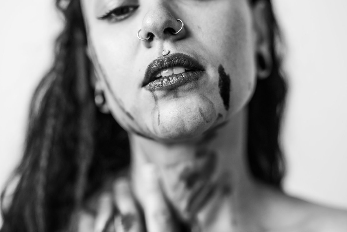 Code SUMMERFLASH : 40% de réduction jusqu’à minuit seulement ✨
mym.fans/Pinkinferno