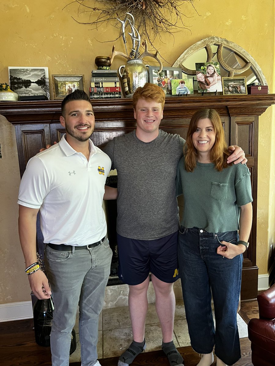 Ralph Rubalcaba (@hwy_77) on Twitter photo Another great Fa〽️ily Home Visit.
Big senior season ahead for OL <a href="/JohnnyAllen_54/">John Allen</a>! Excited to get going! Proud of you, John!
<a href="/CoachLeonardTX/">Coach Nate Leonard, M.Ed.</a> <a href="/McKinneyFBall/">MHS Lions Football</a>
〽️🦁
#COE
#GRIT
#GoldStandard Another great Fa〽️ily Home Visit.
Big senior season ahead for OL <a href="/JohnnyAllen_54/">John Allen</a>! Excited to get going! Proud of you, John!
<a href="/CoachLeonardTX/">Coach Nate Leonard, M.Ed.</a> <a href="/McKinneyFBall/">MHS Lions Football</a>
〽️🦁
#COE
#GRIT
#GoldStandard