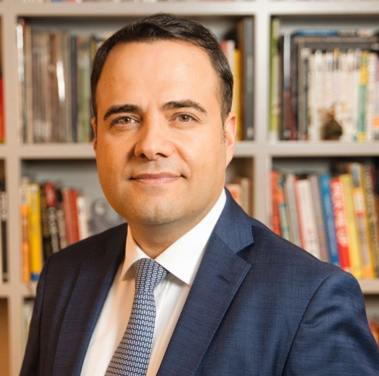 nnairob's tweet image. Prof. Dr. Özgür Demirtaş:
"Arjantin DERS VERİYOR!
Devleti ekonomik olarak KÜÇÜLTEREK tarih yazıyor."