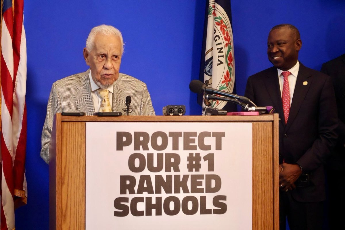 VAHouseDems's tweet image. Virginia’s public universities are a source of pride and progress.
Today, former @GovernorWilder joined @VAHouseDems and @VASenateDems to stand firm against Republican efforts to undermine our higher education system.
We will always defend the integrity of our public…