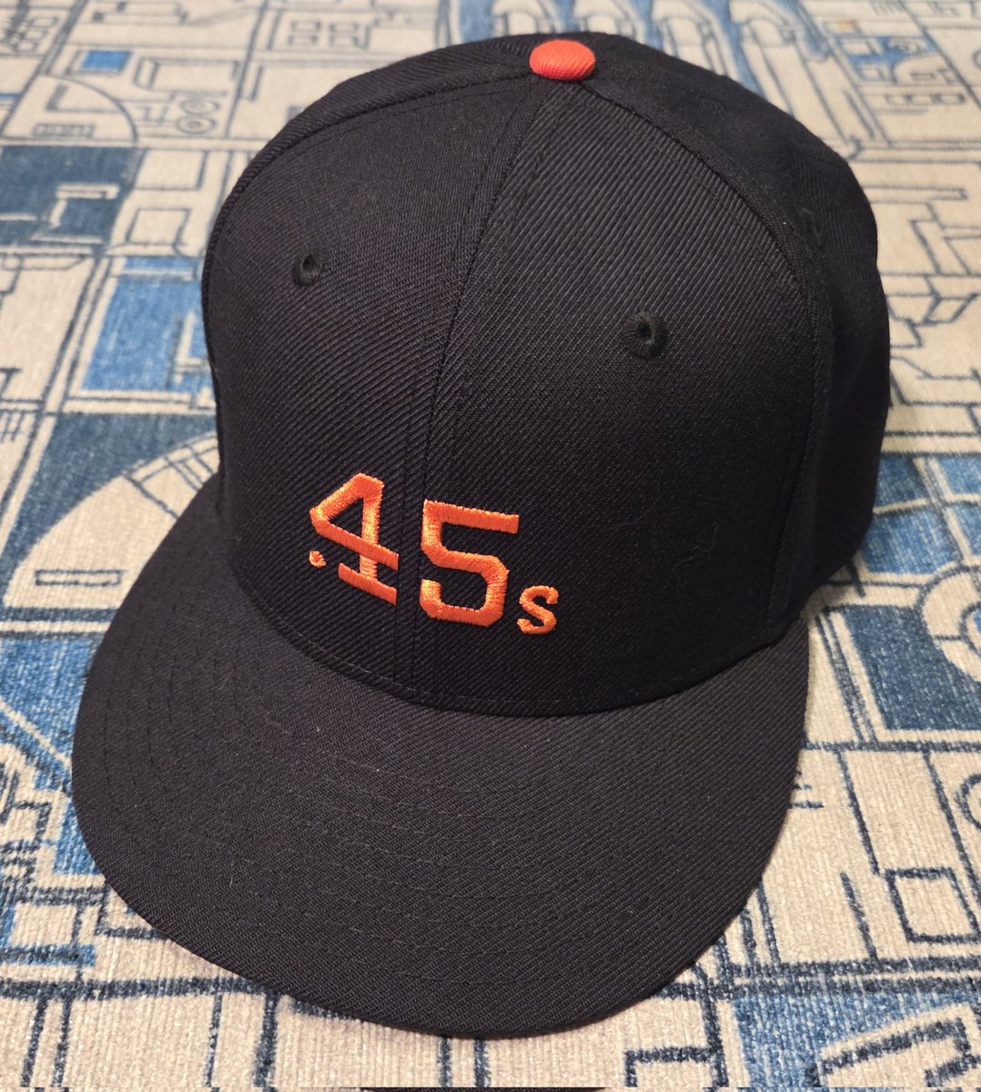 MinorLeagueNerd's tweet image. Today's #ThrowbackThursdayCapoftheDay is the Houston Colt .45s, the Houston Astros original name. #HatTwitter