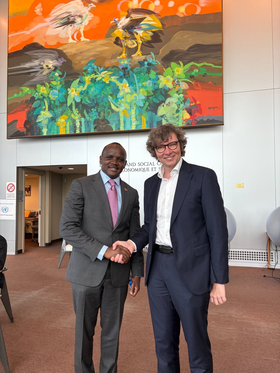 ITUatUNHQ's tweet image. ITU DSG @tlamanauskas was pleased to connect with Amb. @eelokaale of @KenyaMissionUN this week to discuss the WSIS+20 review process and Kenya’s continued leadership in digital cooperation. 🇺🇳🤝🇰🇪
@WSISprocess