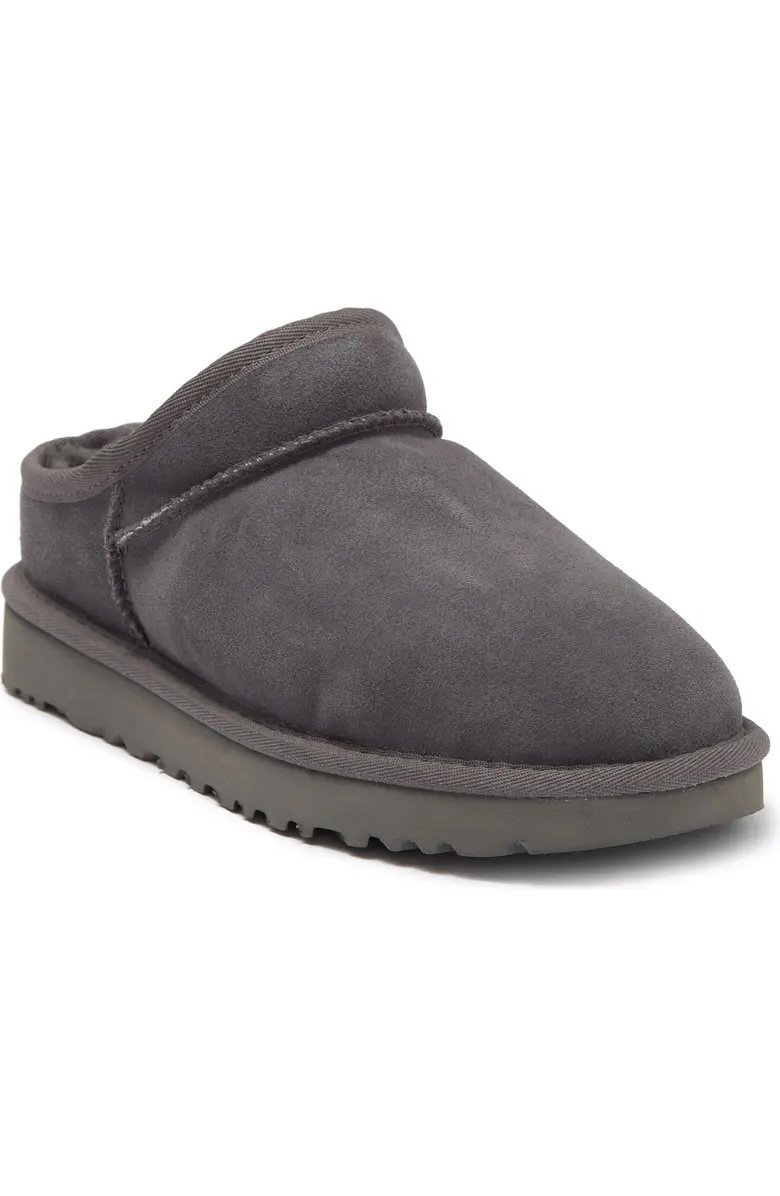 NOW $99.97 (REG $130) For Women's UGG Classic Slippers #ad

&gt;&gt; howl.link/h9daaxv1q2qq1